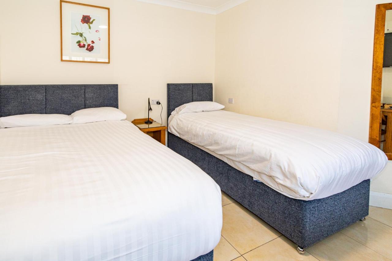 Aisling Guest House Ашборн Экстерьер фото