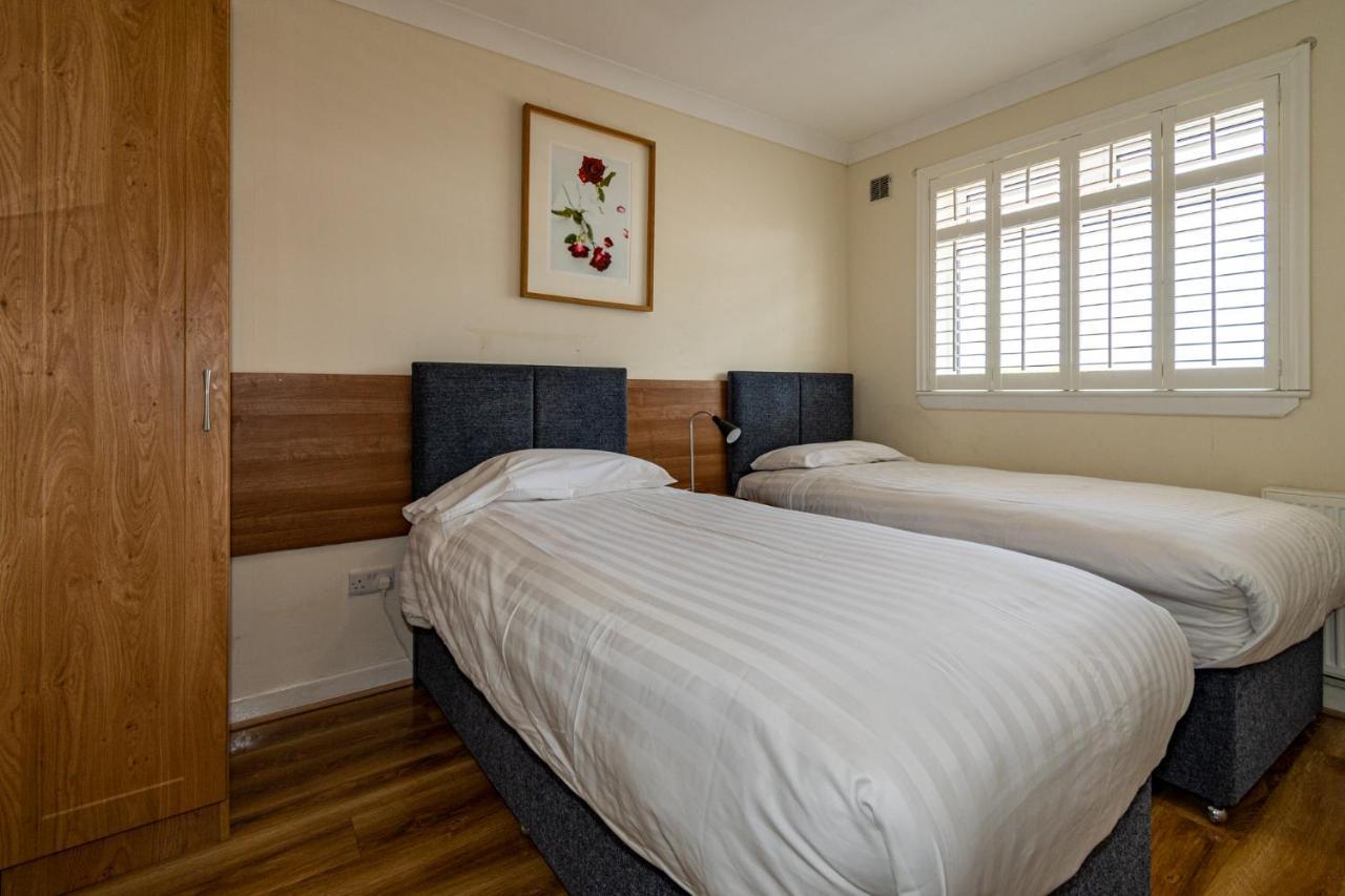 Aisling Guest House Ашборн Экстерьер фото